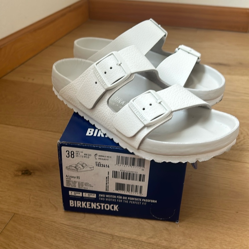 Birkenstock Arizona white leather sandals, size 38 very good condition
